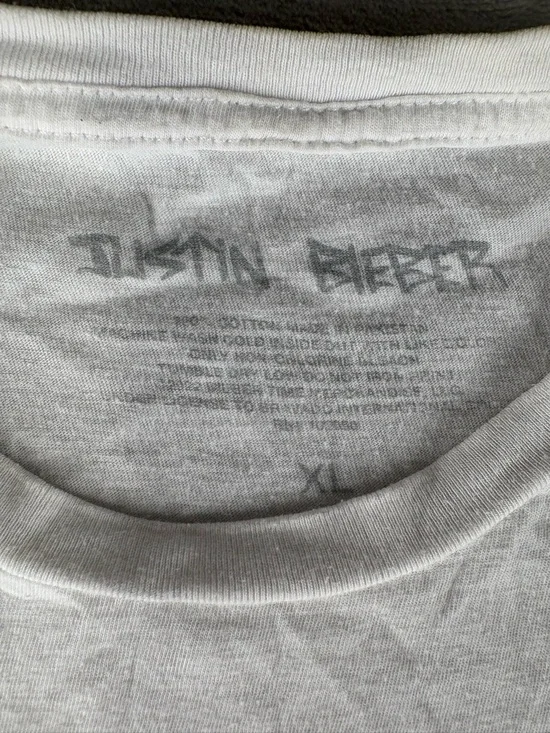 Justin Bieber Graphic T Shirt XL White Vintage Style Portrait Tee Pop Music - Picture 7 of 11